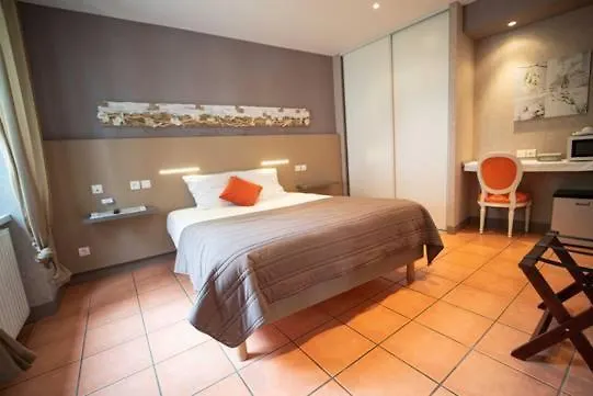 Boutik Hotel O'Domaine Chis Bed & Breakfast