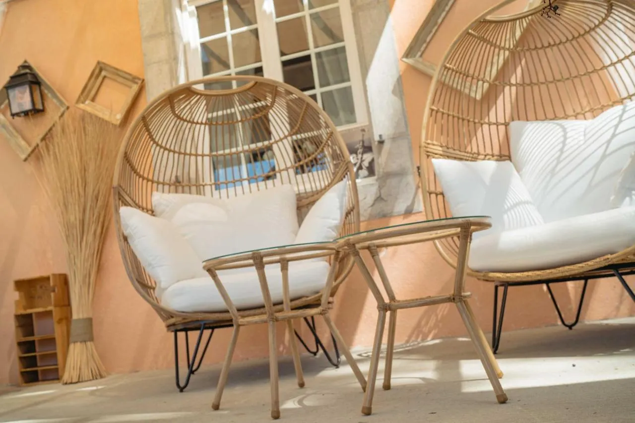 Boutik Hotel O'Domaine Chis 3*,  France